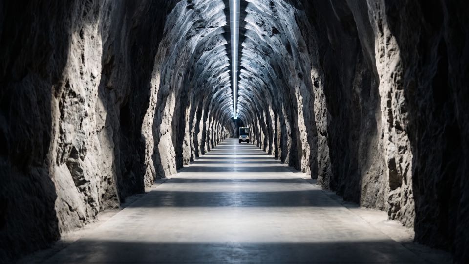 The access tunnel